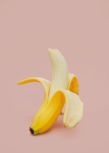 Can cockatiels eat banana