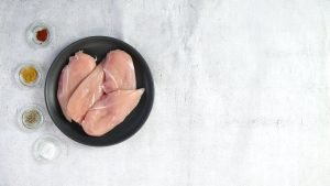 can cockatiels eat meat