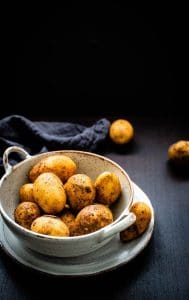 Can Cockatiels Eat Potatoes